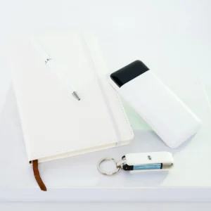 Pure Elegance Tech Gift Set - Image 2