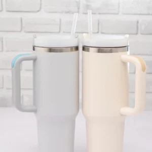 Stanley Mug with Frosted Lid - Image 8