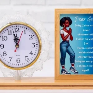 USB Photo Frame with Golden Clock - Image 2