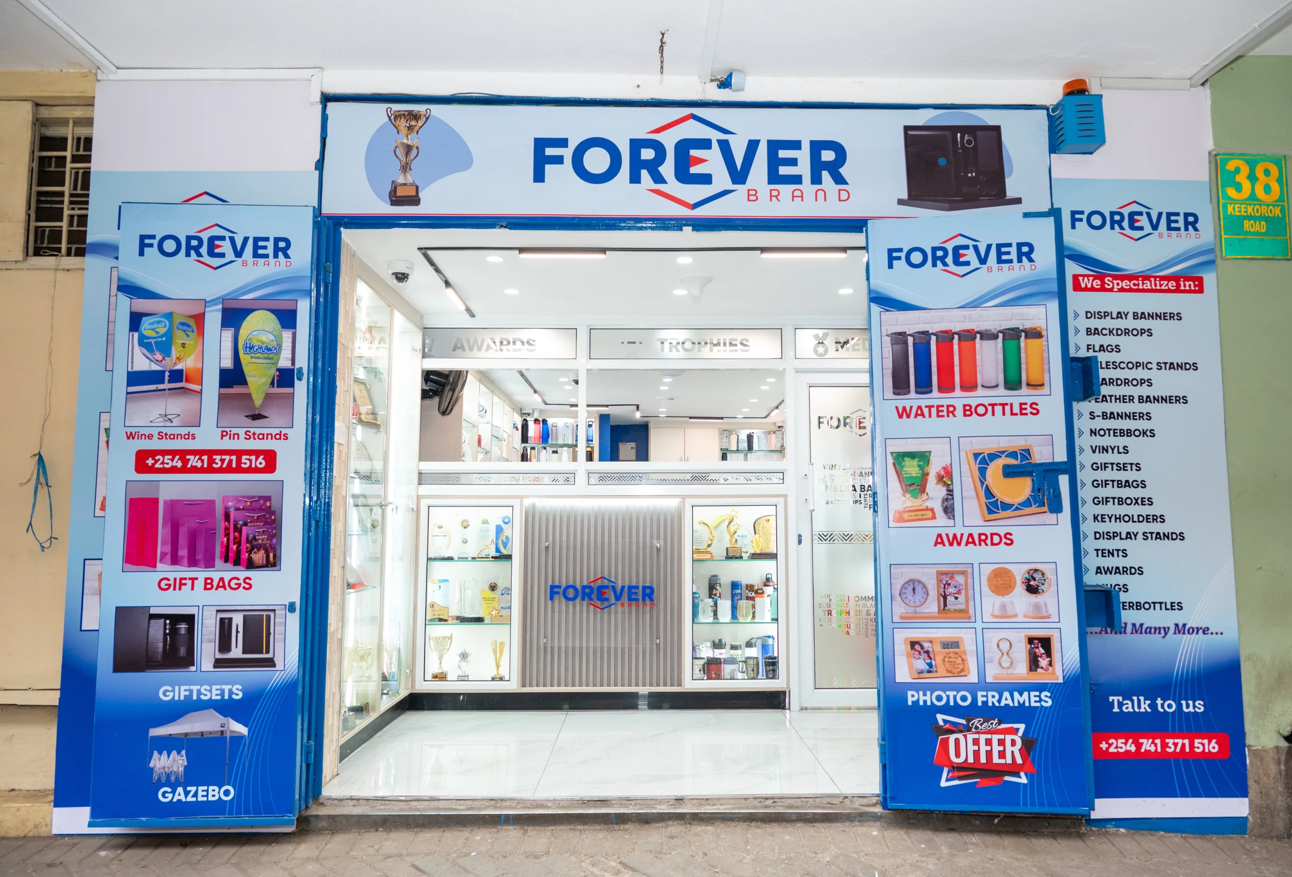Forever Brand Shop Photos